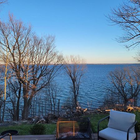 Unique Waterfront House With Private Beach 가나노크 외부 사진